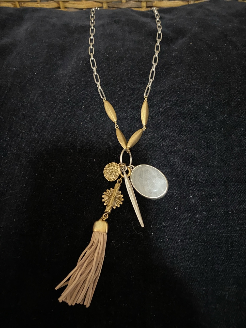 Stella & Dot Victoria Pendant